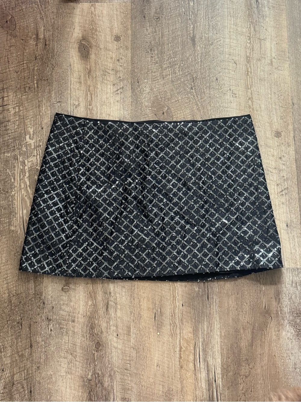Divided Black Quilted Mini Skirt with Metallic Thread